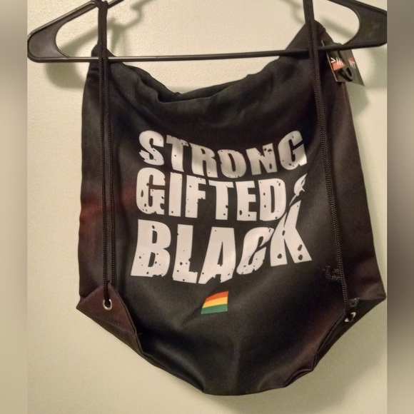 NWT STRONG GIFTED BLACK Sling Bag - Picture 1 of 1